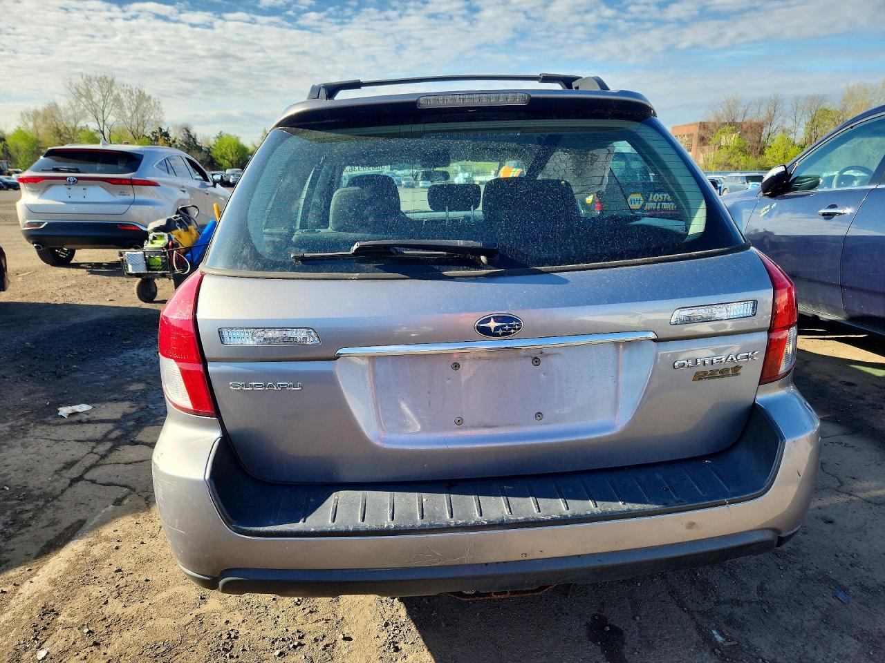 2009 SUBARU OUTBACK