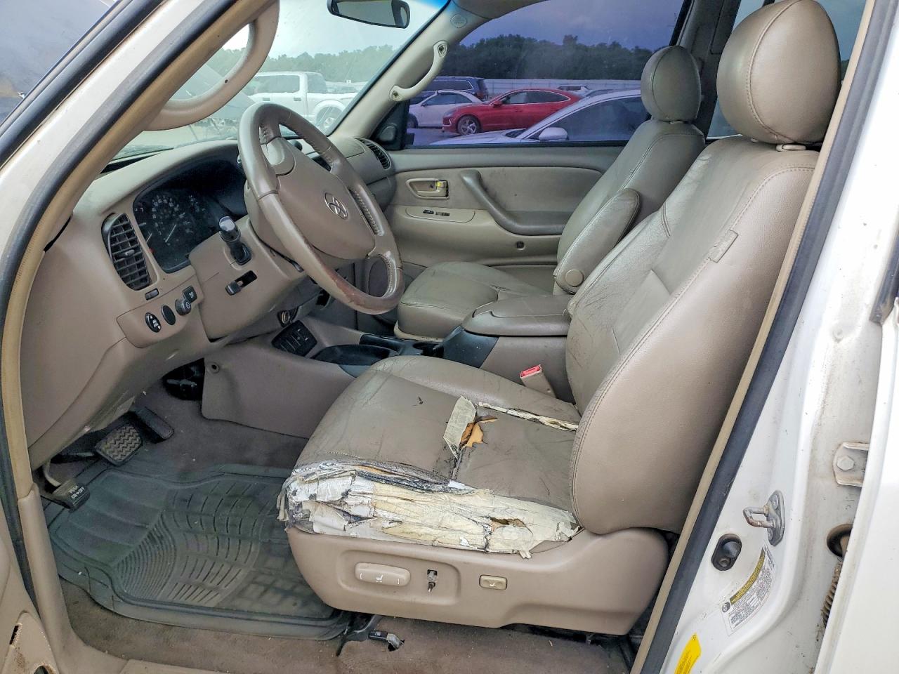 2005 TOYOTA SEQUOIA