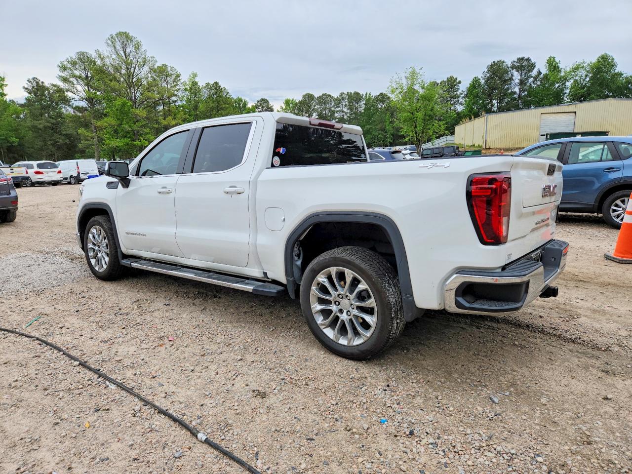 2022 GMC SIERRA