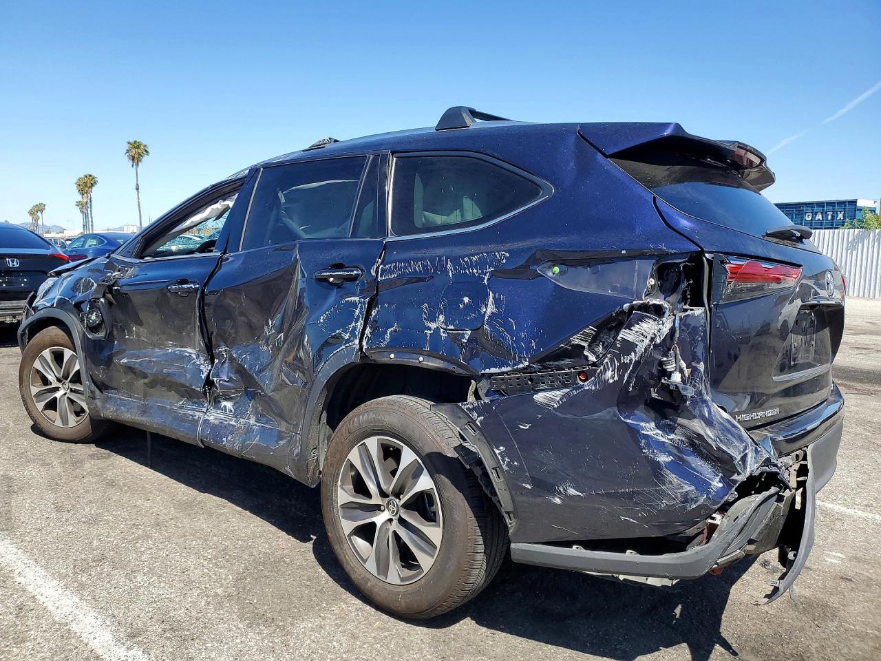 2020 TOYOTA HIGHLANDER