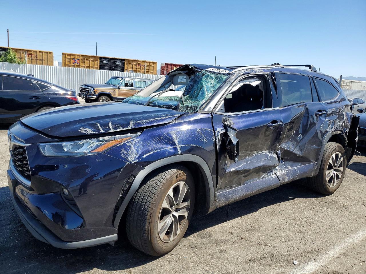 2020 TOYOTA HIGHLANDER