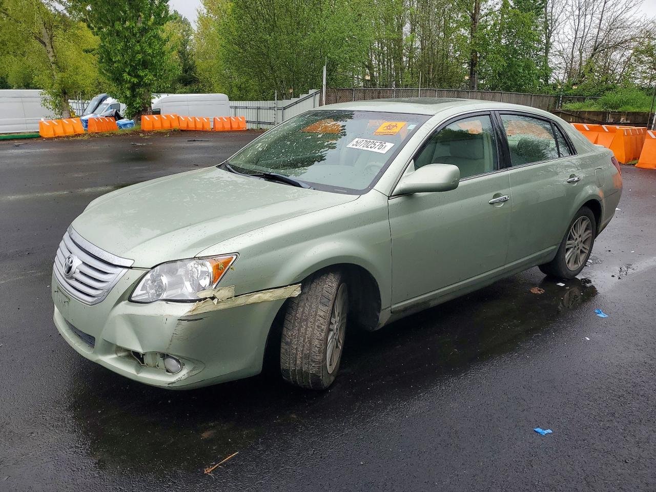 2008 TOYOTA AVALON