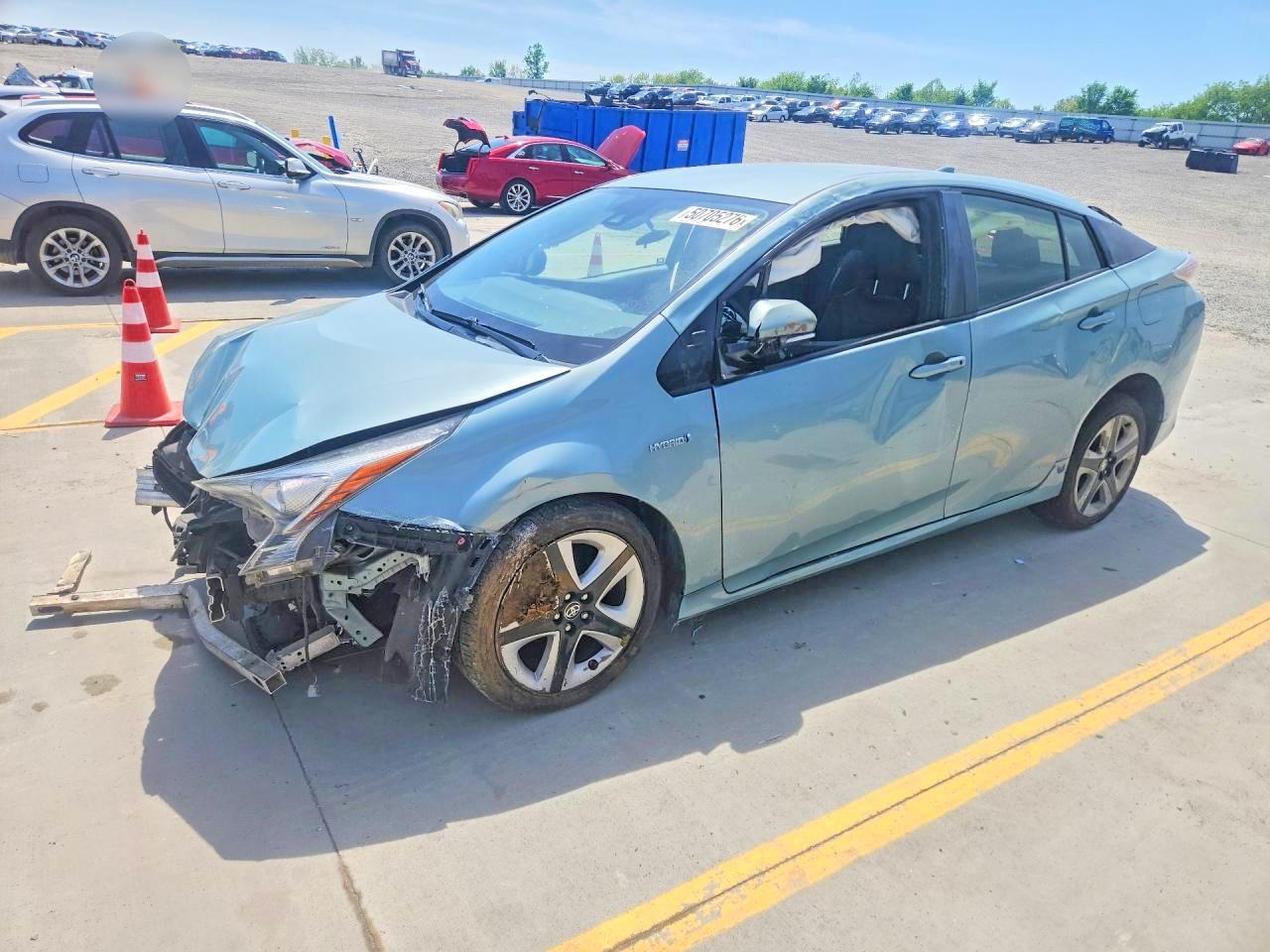 2017 TOYOTA PRIUS THRE