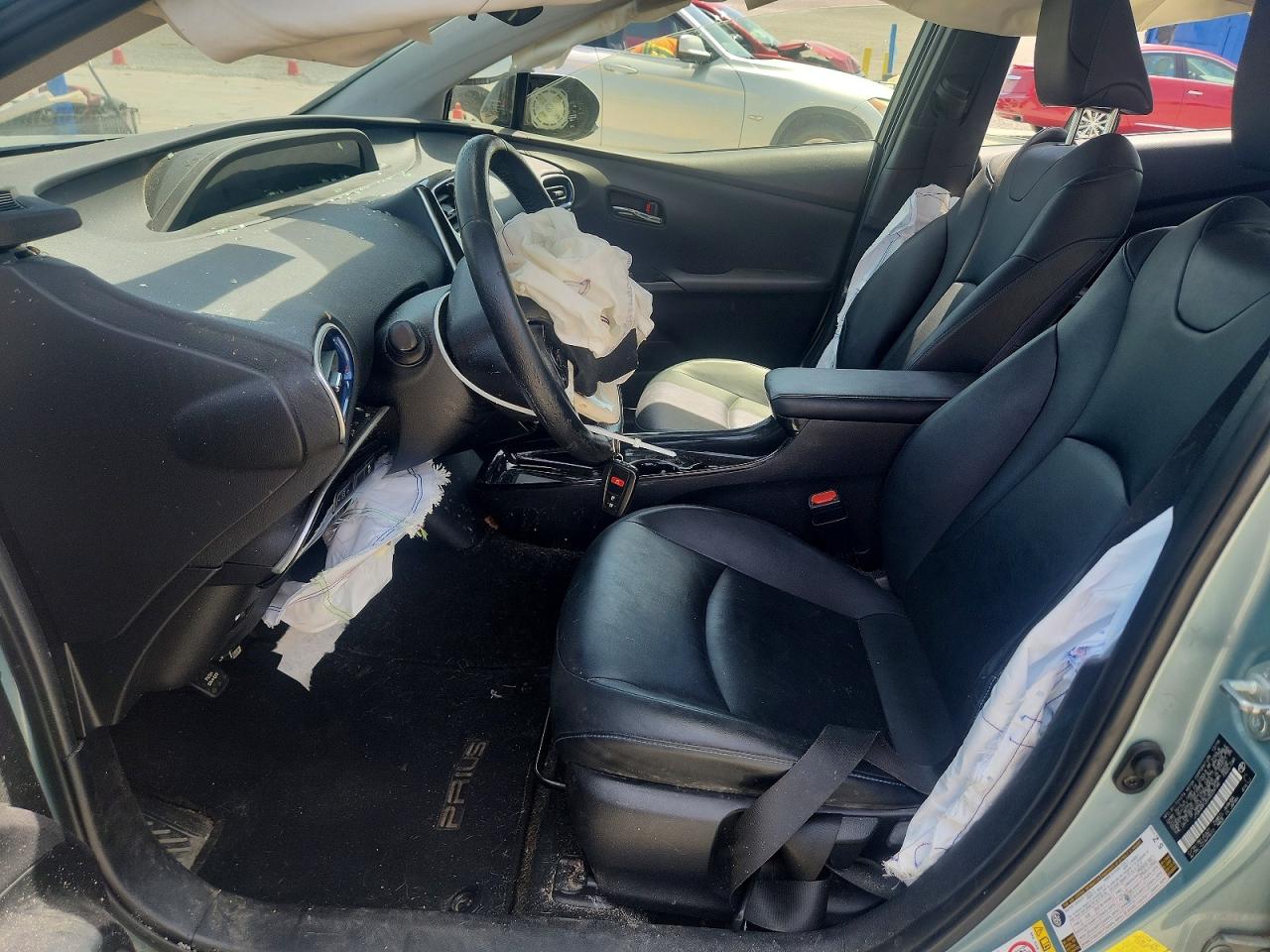 2017 TOYOTA PRIUS THRE