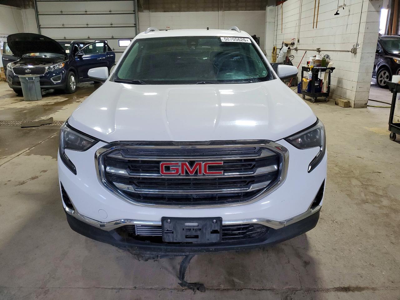 2020 GMC TERRAIN
