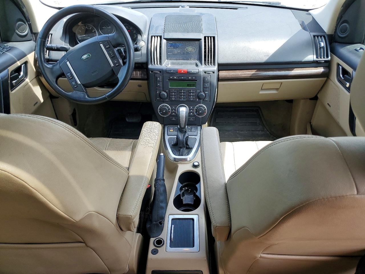 2011 LAND ROVER LR2