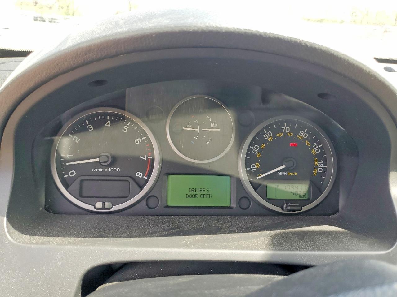 2011 LAND ROVER LR2