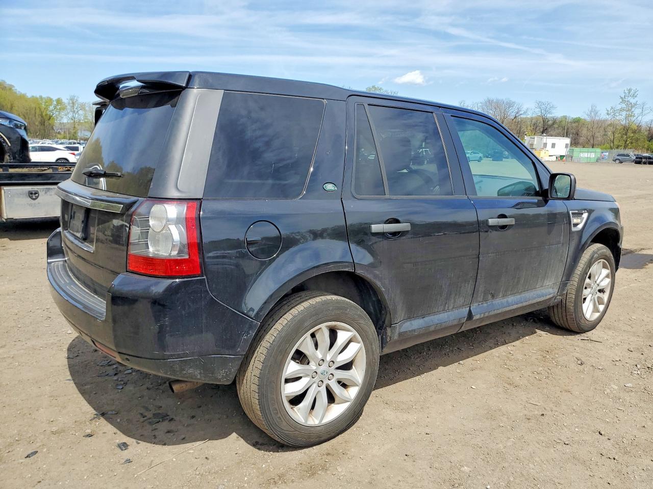 2011 LAND ROVER LR2