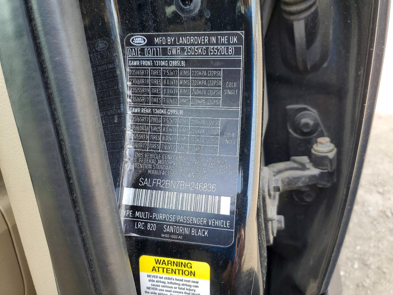 2011 LAND ROVER LR2