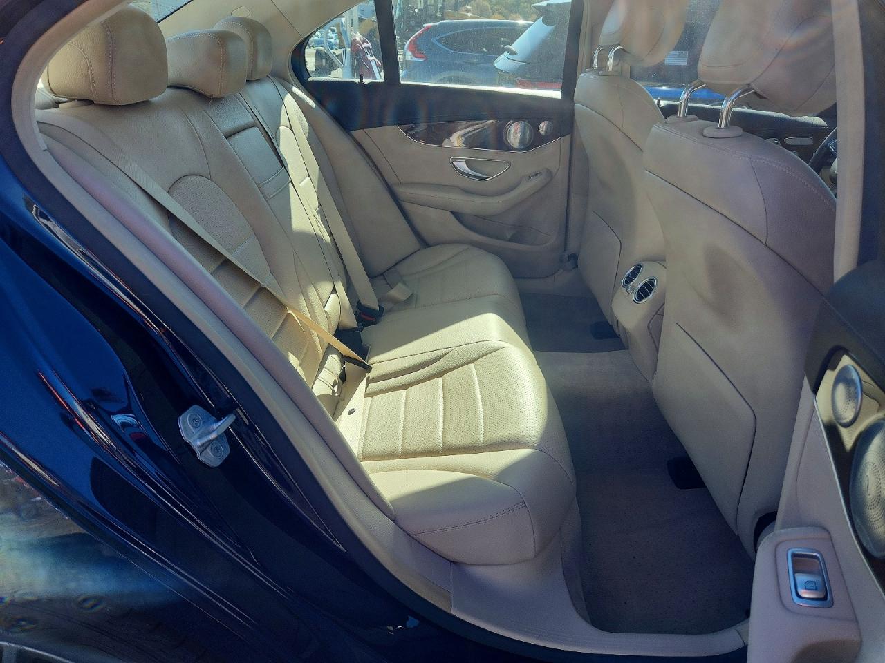 2015 MERCEDES-BENZ C-CLASS