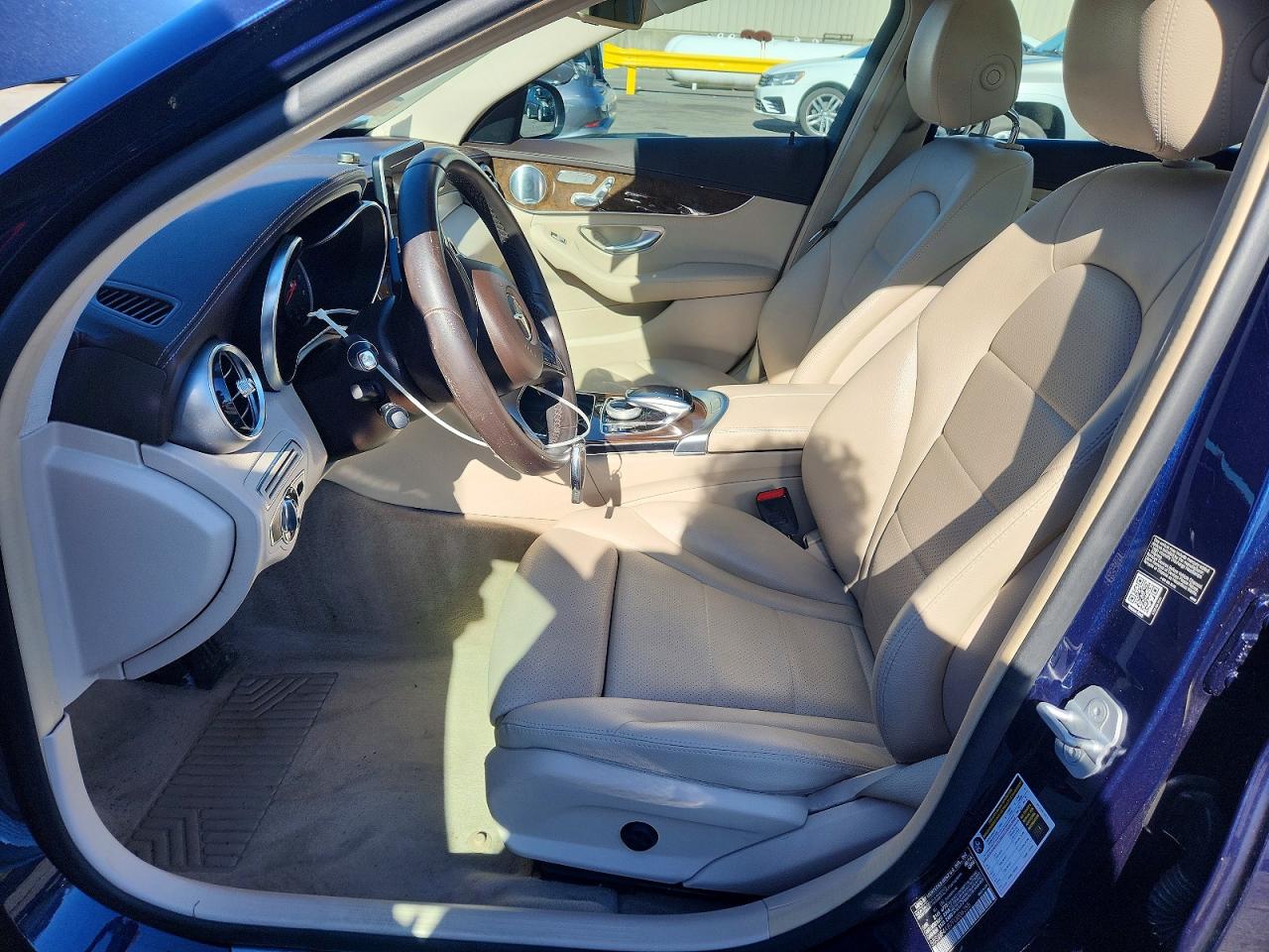 2015 MERCEDES-BENZ C-CLASS