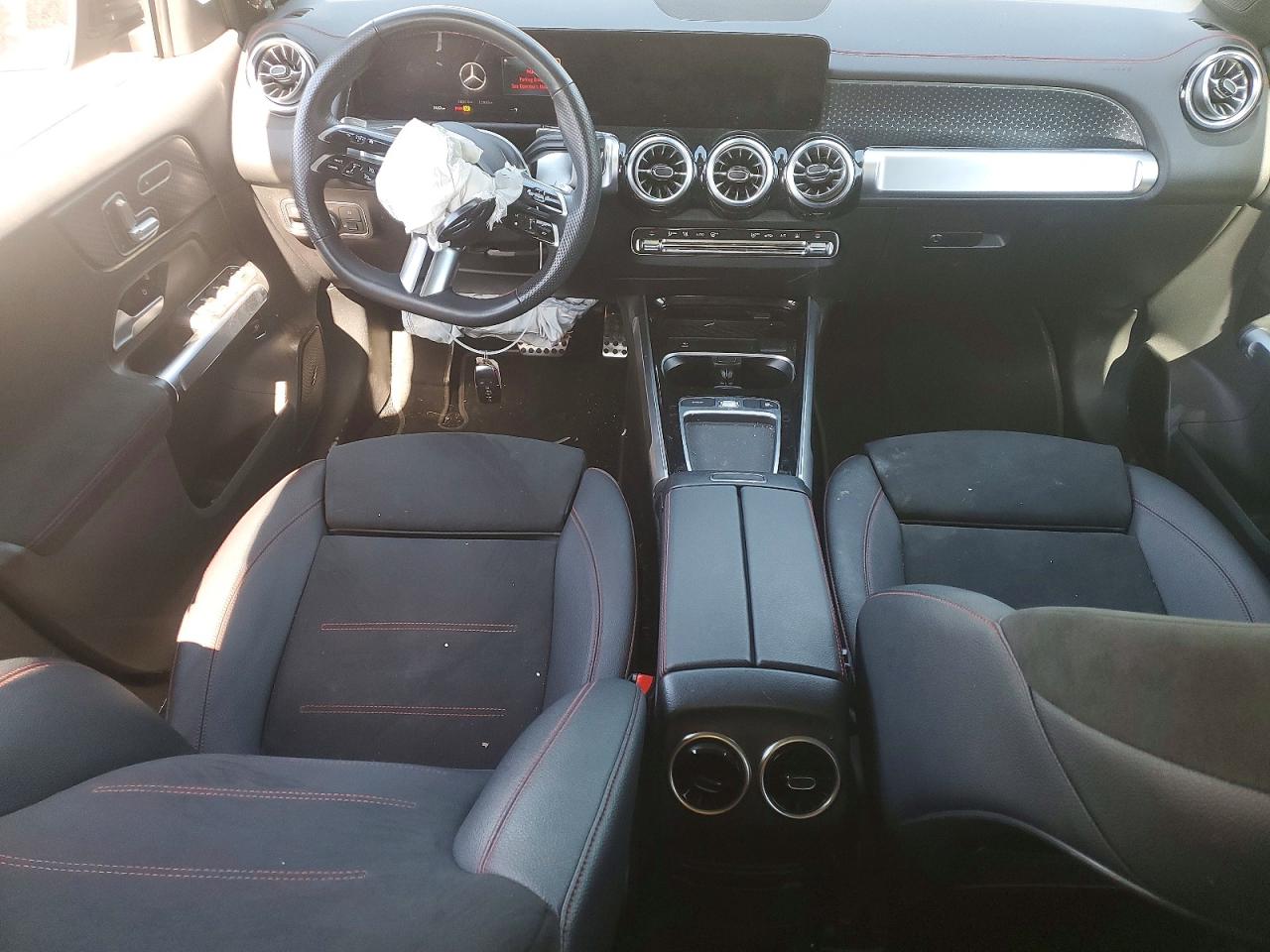 2024 MERCEDES-BENZ EQB 300 4M