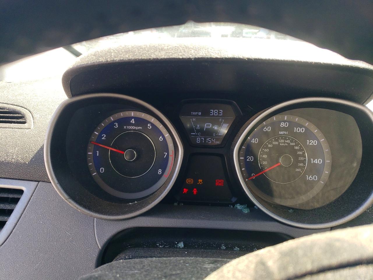 2014 HYUNDAI ELANTRA