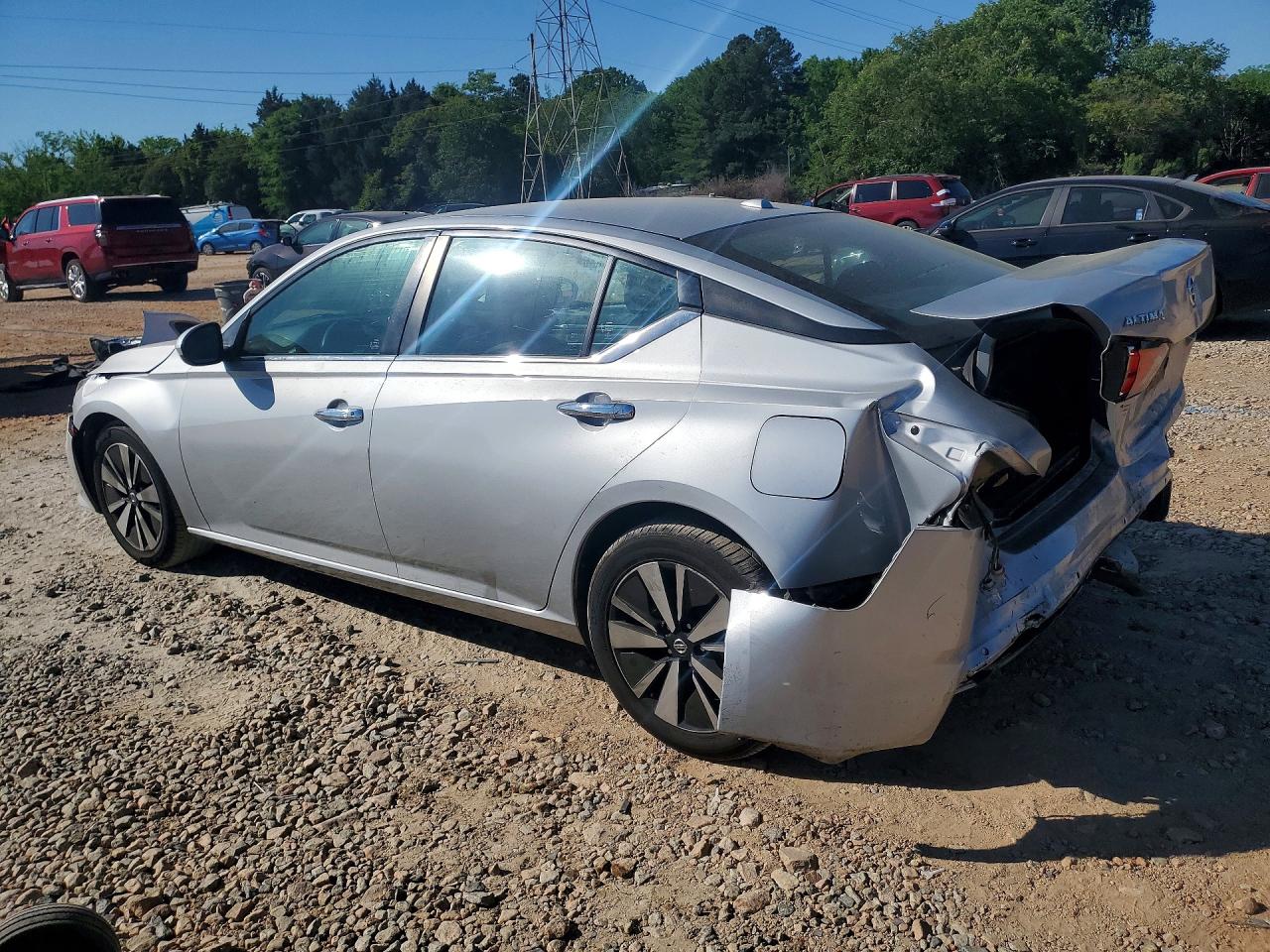 2022 NISSAN ALTIMA