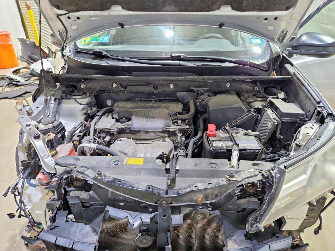 2014 TOYOTA RAV4