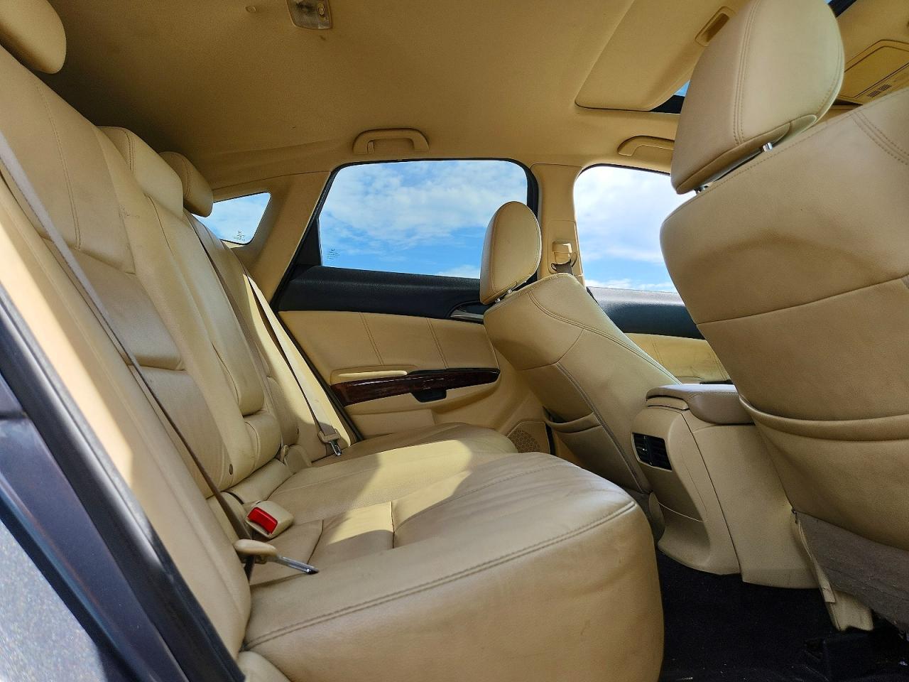 2010 HONDA ACCORD