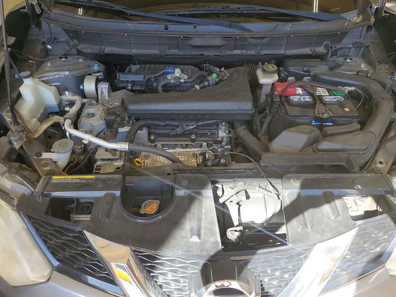 2015 NISSAN ROGUE