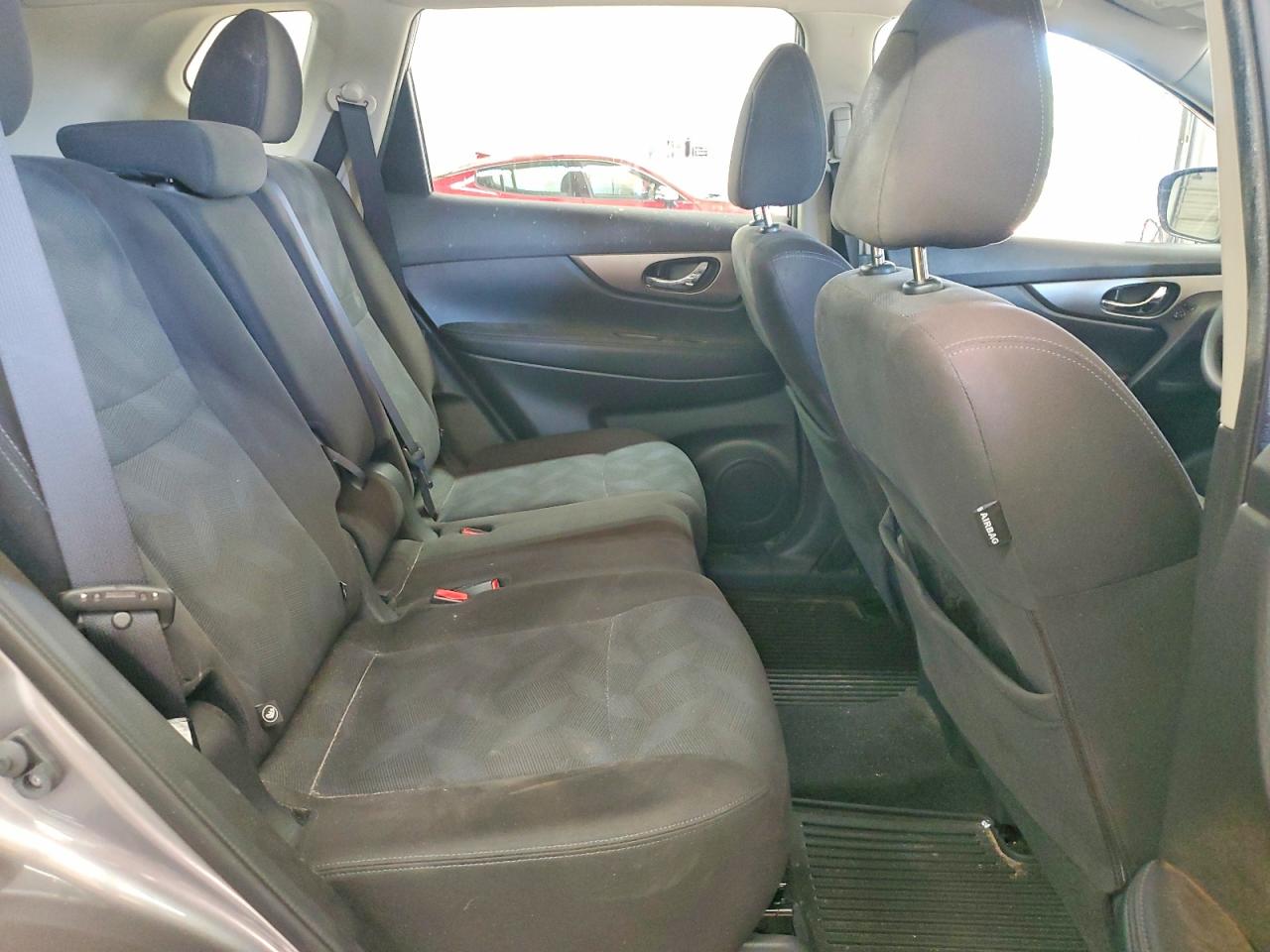 2015 NISSAN ROGUE