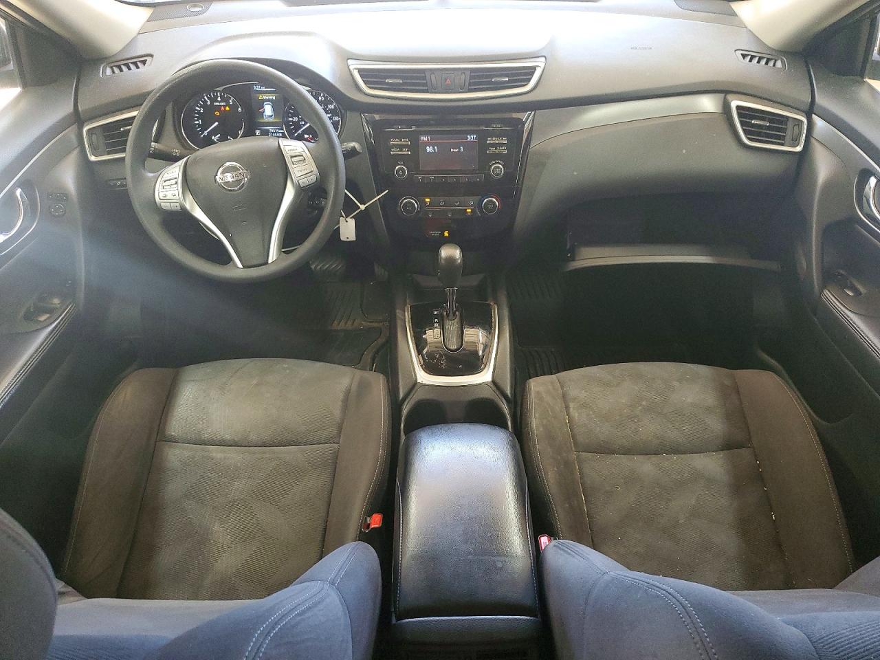2015 NISSAN ROGUE