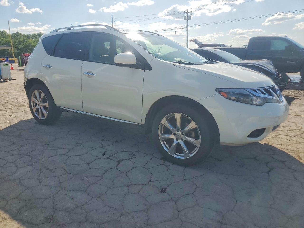 2014 NISSAN MURANO