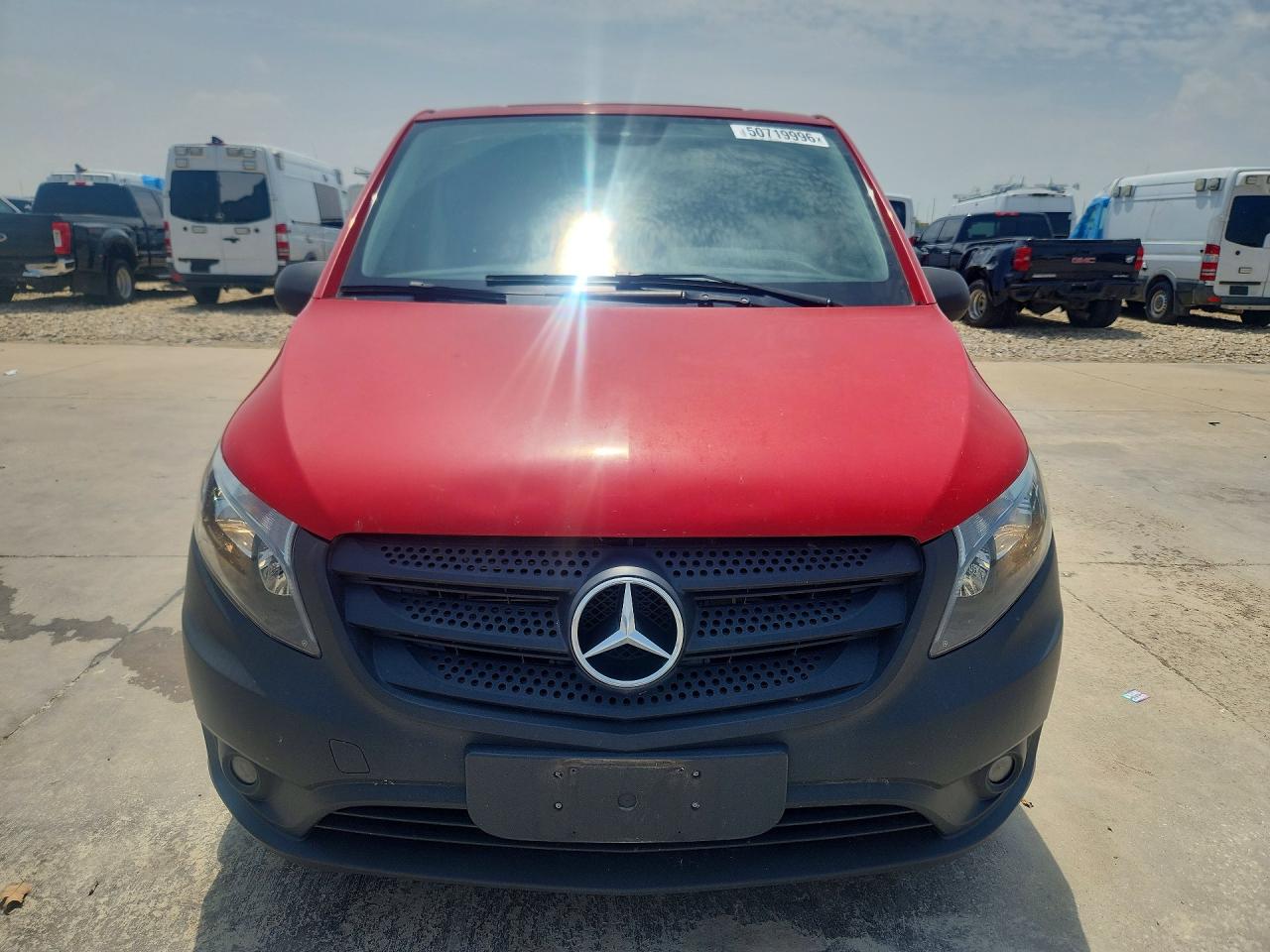 2020 MERCEDES-BENZ METRIS