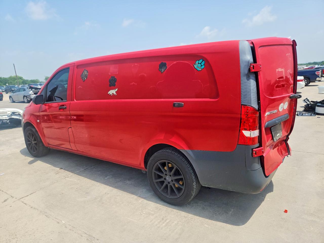 2020 MERCEDES-BENZ METRIS