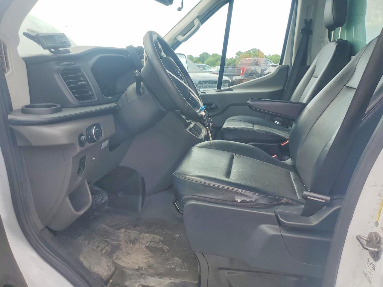 2022 FORD TRANSIT