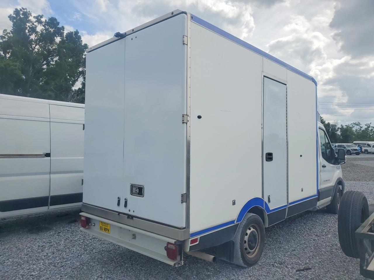 2022 FORD TRANSIT