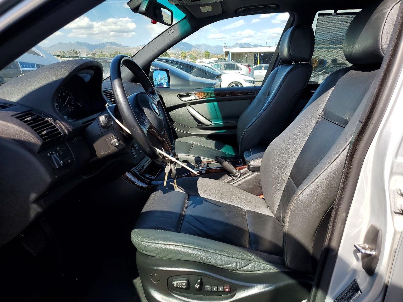 2002 BMW X5