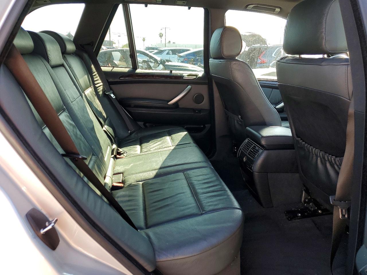 2002 BMW X5