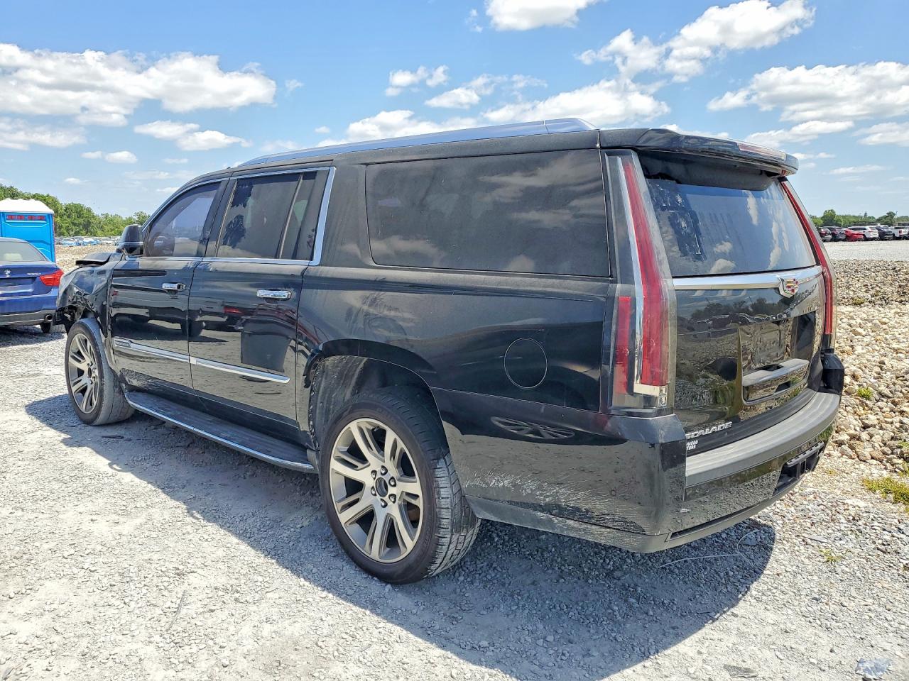 2018 CADILLAC ESCALADE