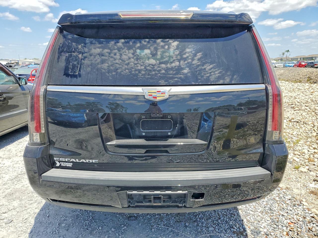 2018 CADILLAC ESCALADE
