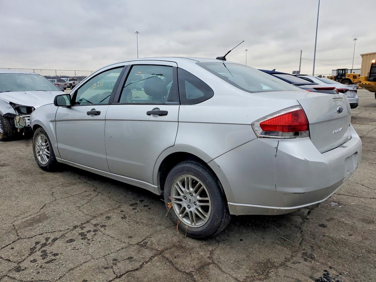 2011 FORD FOCUS