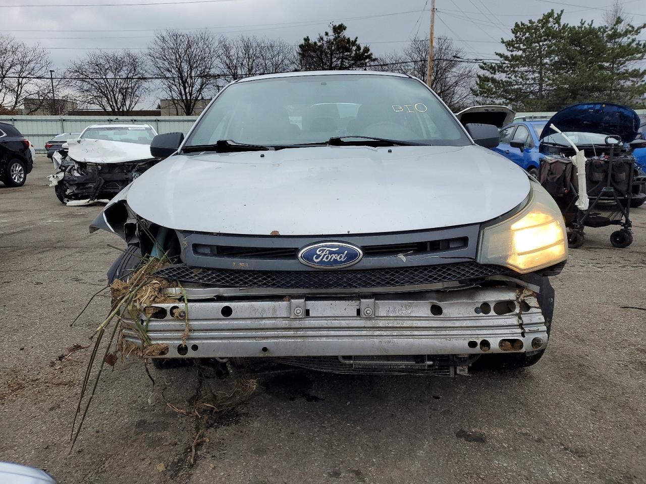 2011 FORD FOCUS
