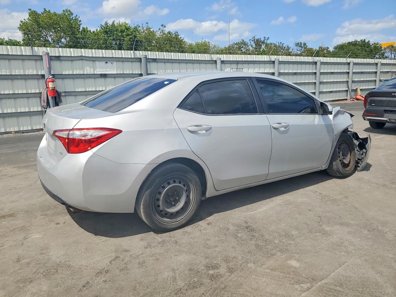 2016 TOYOTA COROLLA