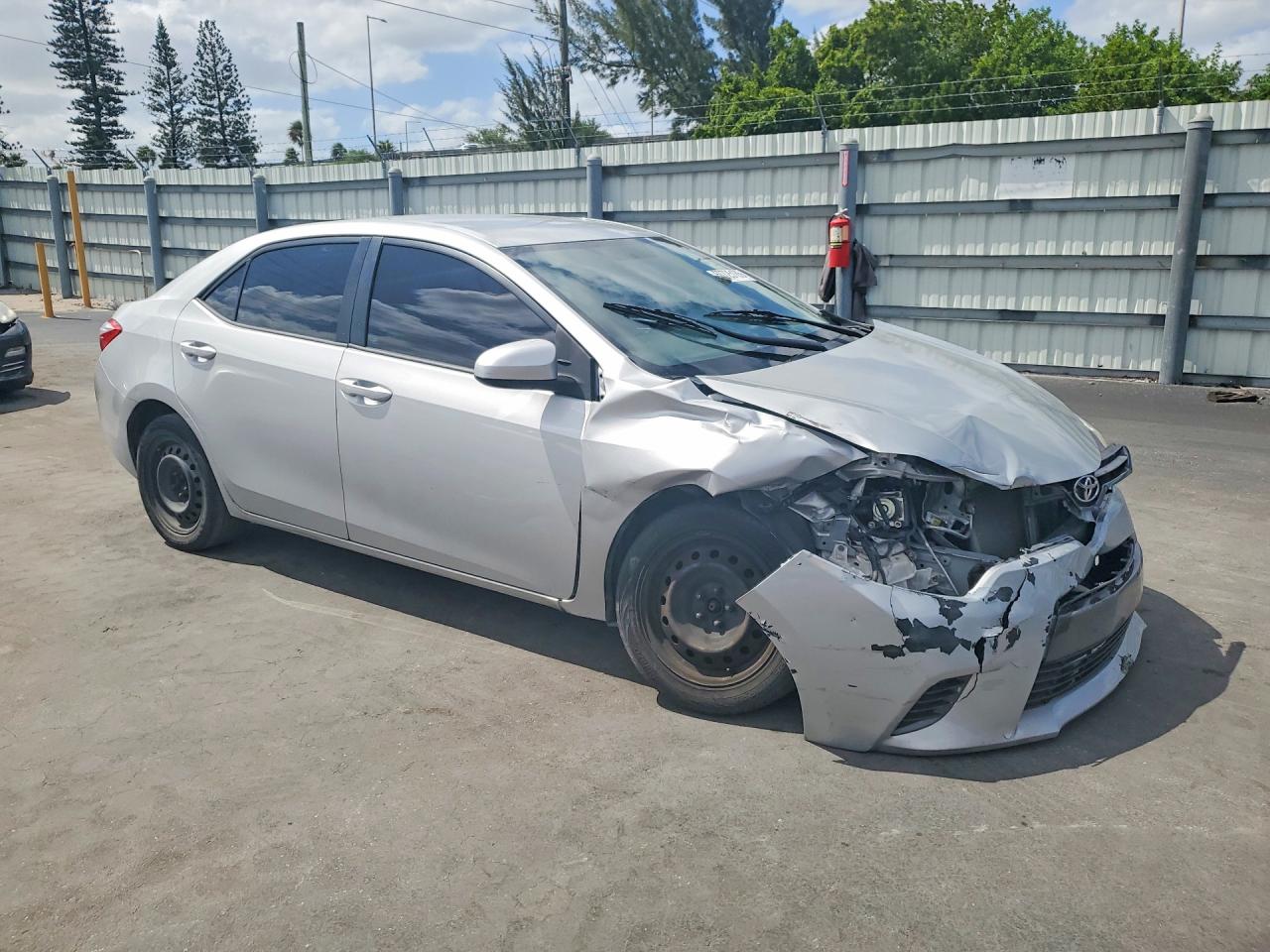 2016 TOYOTA COROLLA