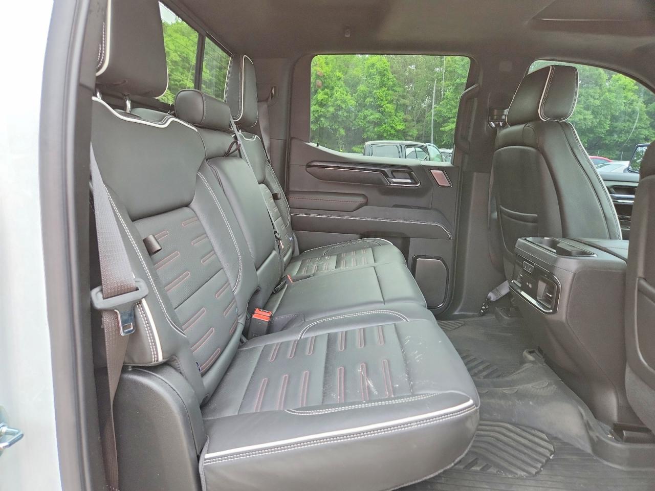 2023 GMC SIERRA