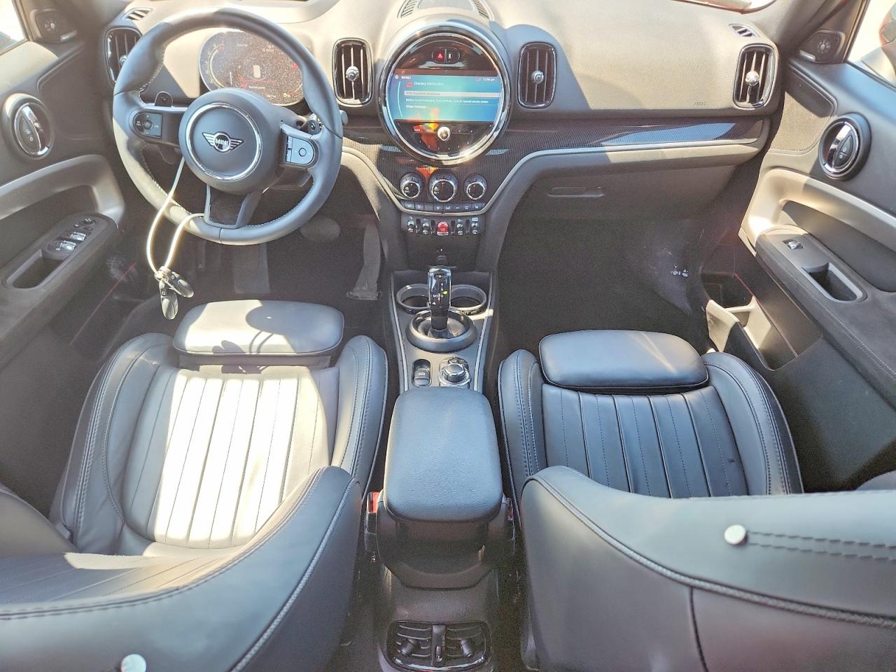 2024 MINI COOPER