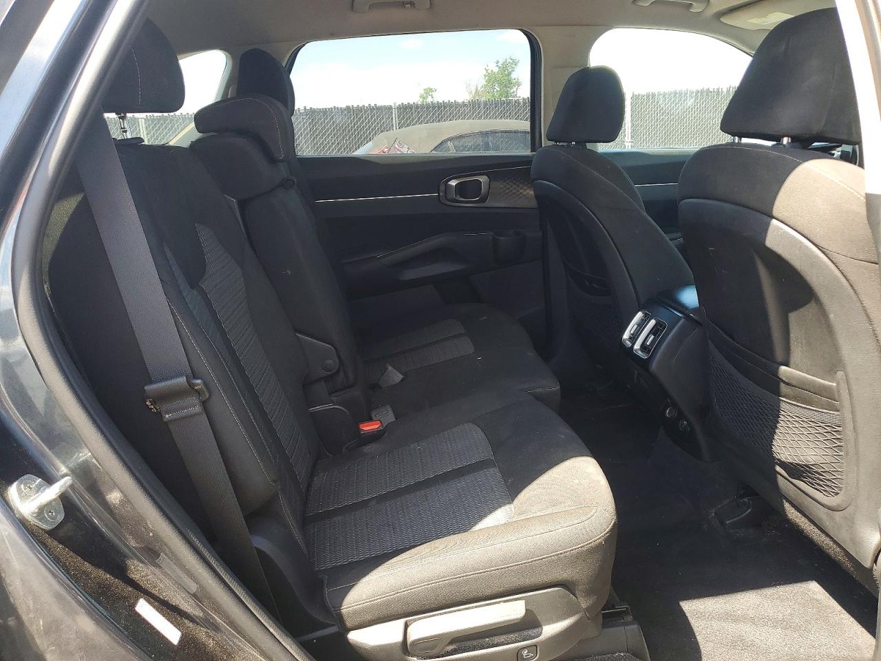 2022 KIA SORENTO
