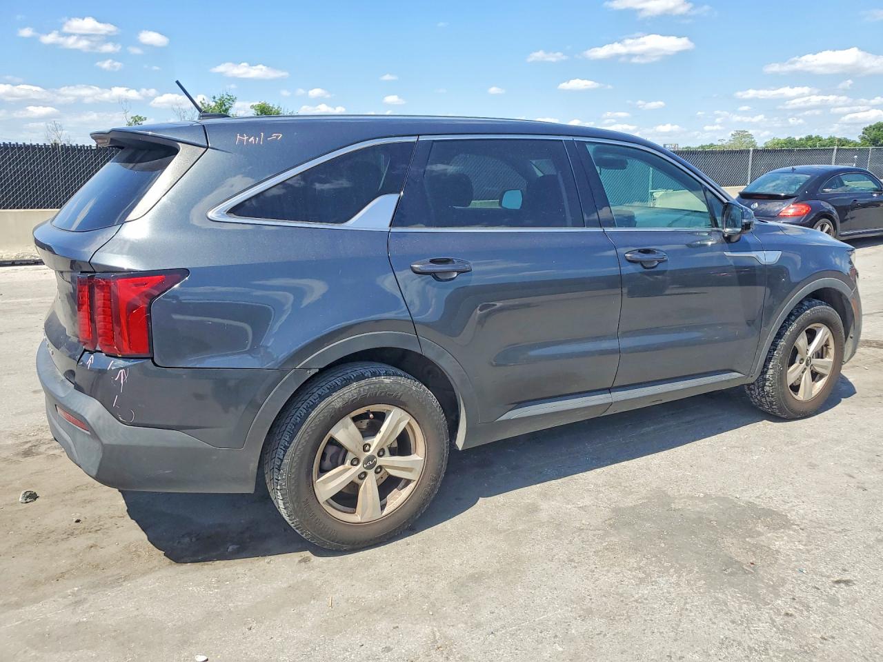 2022 KIA SORENTO