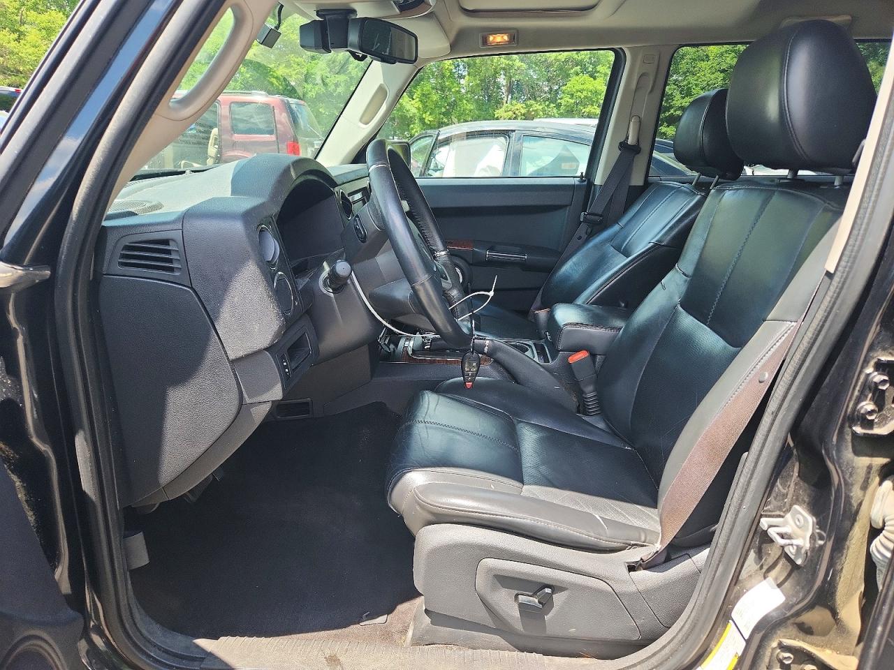 2010 JEEP COMMANDER