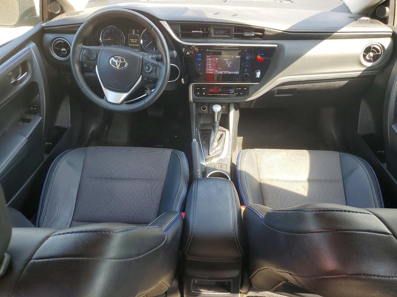 2019 TOYOTA COROLLA