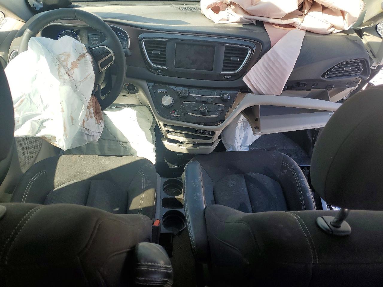 2024 CHRYSLER MINIVAN