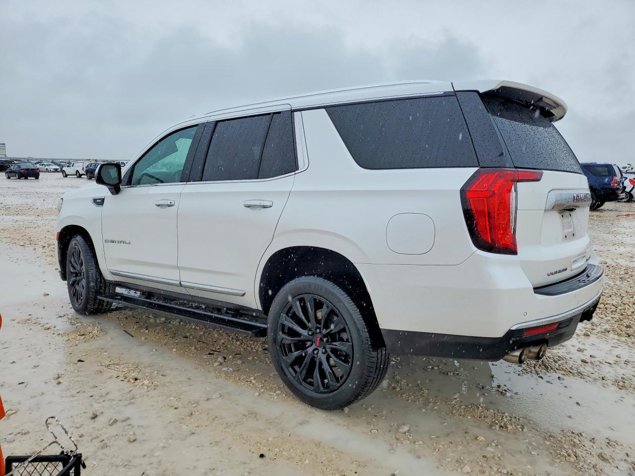 2021 GMC YUKON