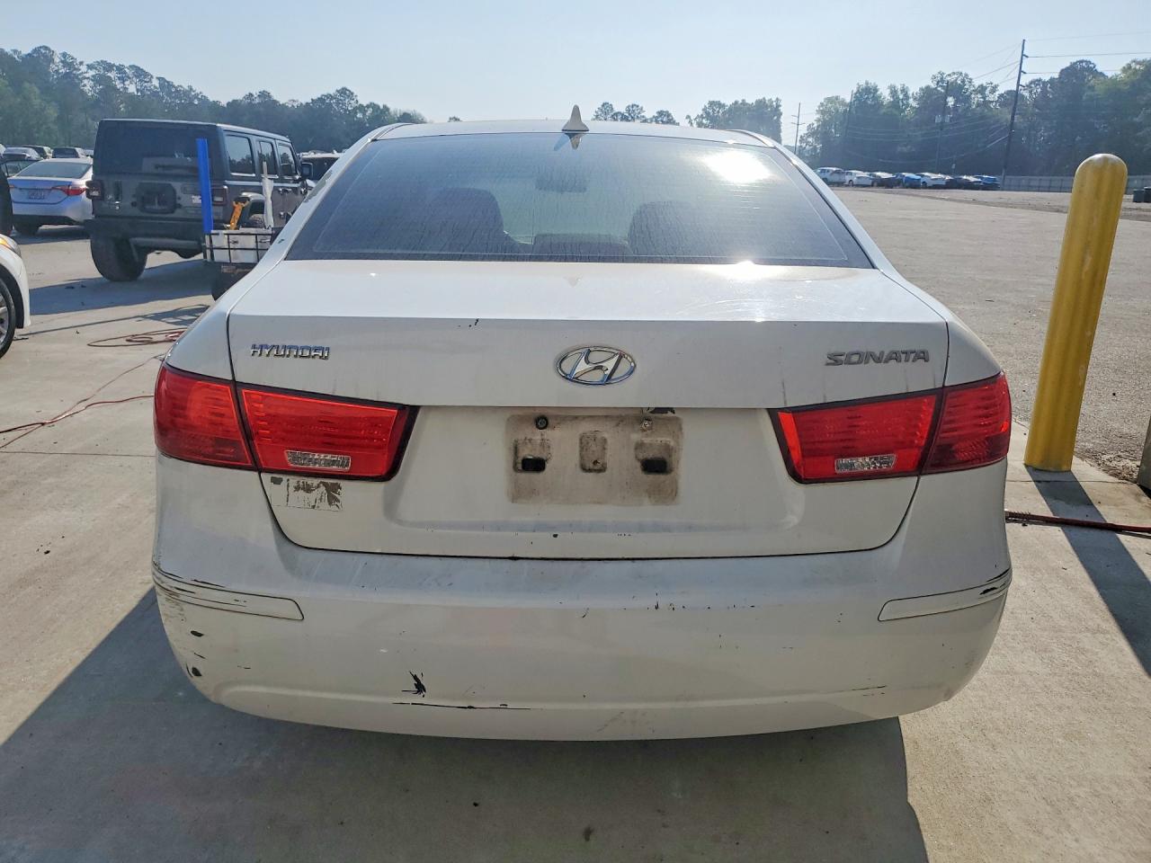 2010 HYUNDAI SONATA