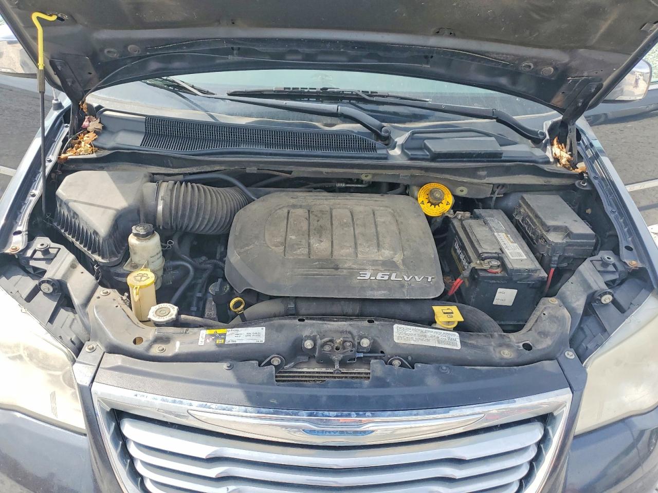 2014 CHRYSLER MINIVAN