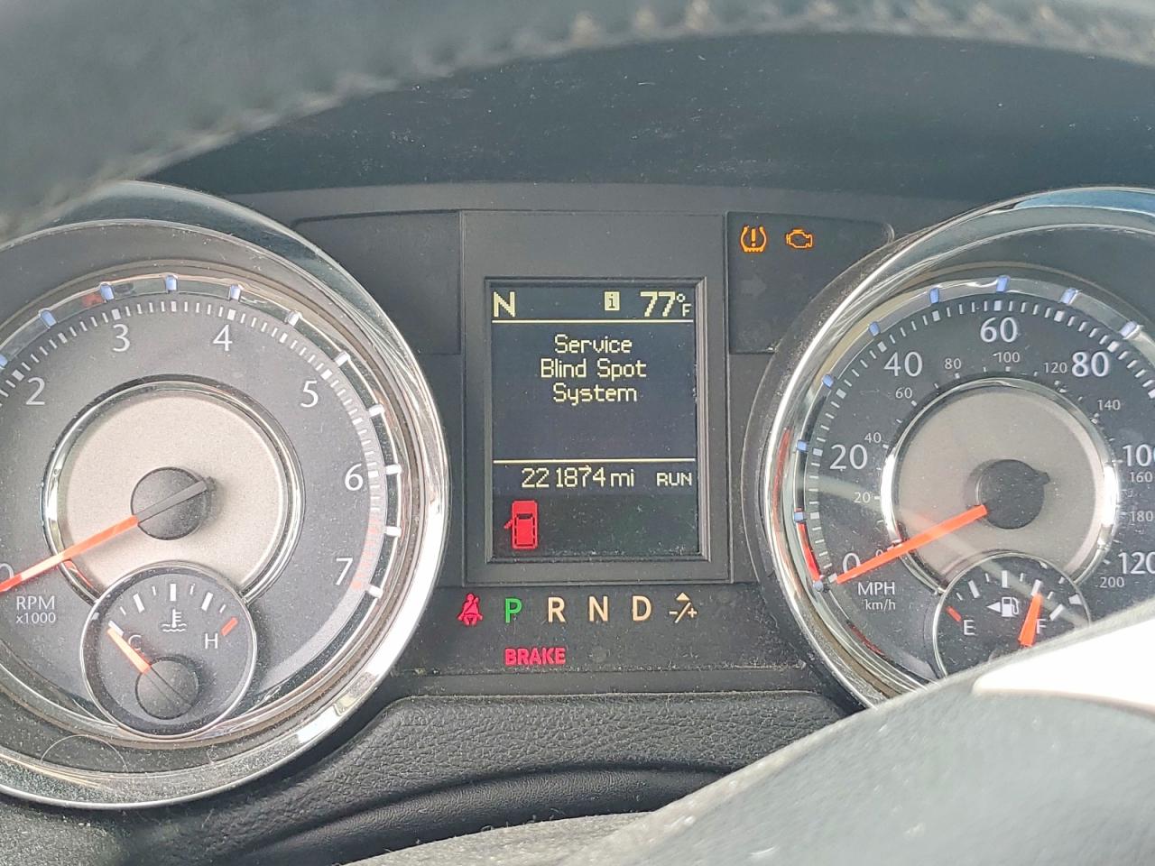 2014 CHRYSLER MINIVAN