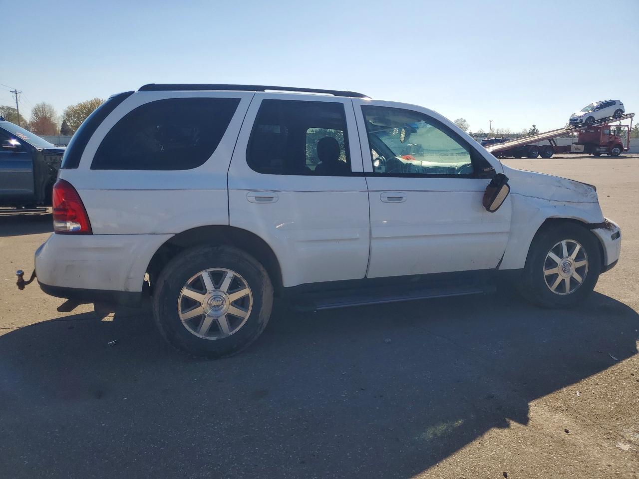 2004 BUICK RAINIER