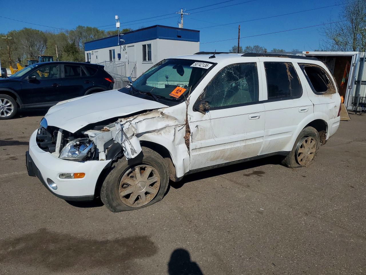 2004 BUICK RAINIER