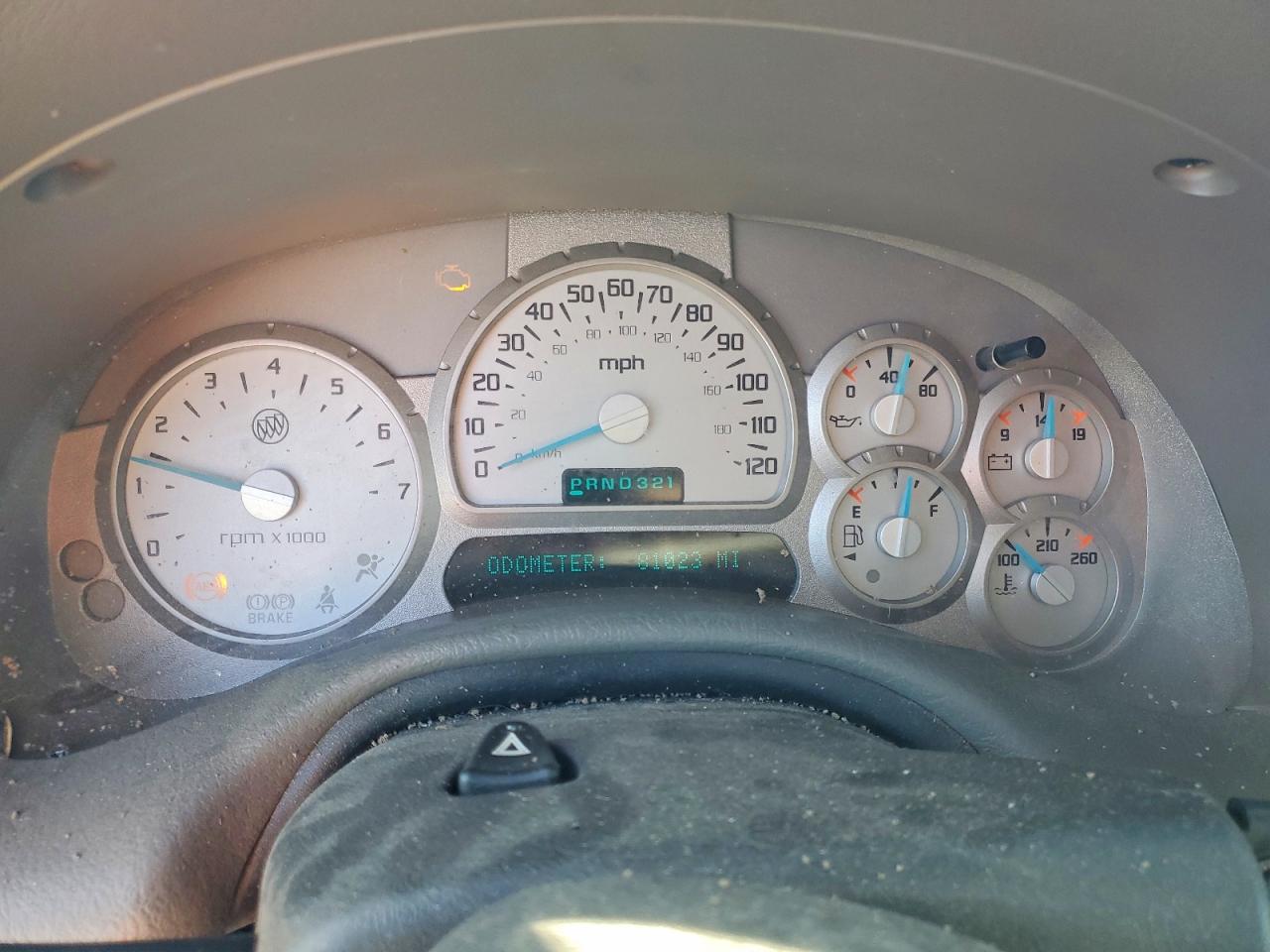 2004 BUICK RAINIER